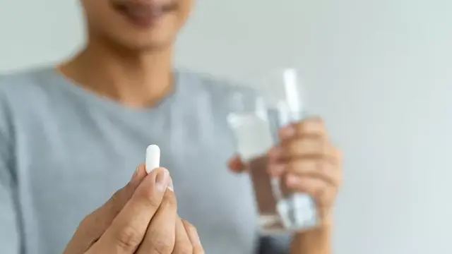 Tips Aman Mengonsumsi Obat Tanpa Menimbulkan Efek Samping